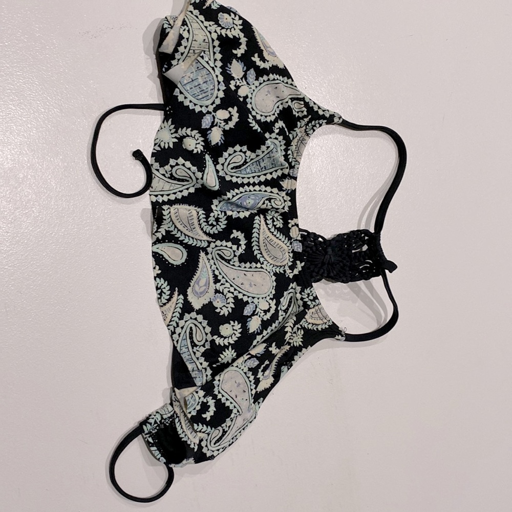 Women’s Swim Top